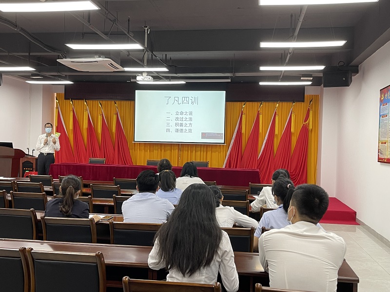 读书分享会图片1.jpg